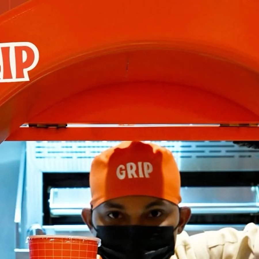 GRIP — photo content by Glomark (1)